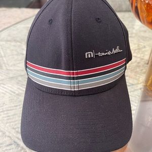 Travis Mathew golf hat-flex fit L/XL